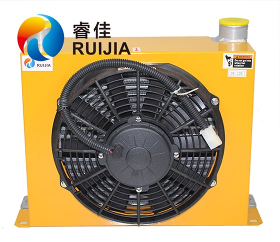 睿佳液壓機械油冷卻器AH1012正面圖 睿佳液壓機械油冷卻器AH1012正面圖