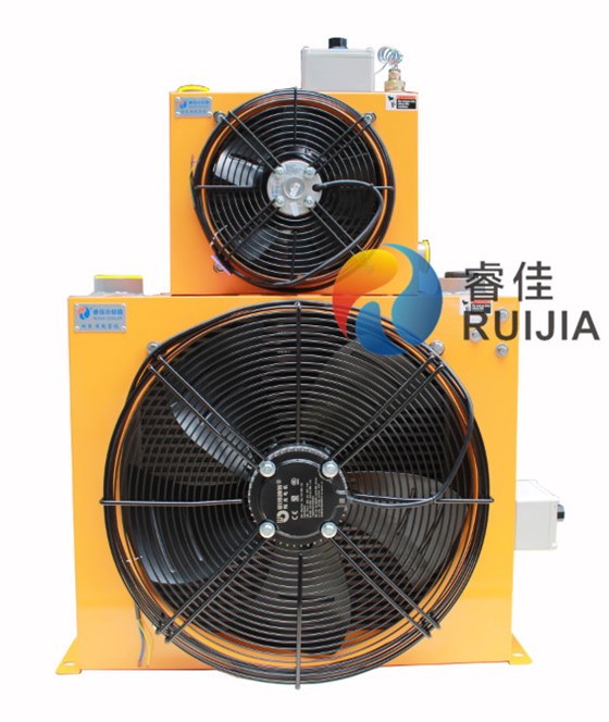 風冷卻器加裝控溫開關(guān) 風冷卻器加裝控溫開關(guān)