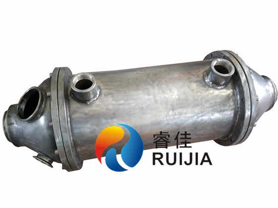 12寸全不銹鋼管式冷卻器.jpg 12寸全不銹鋼管式冷卻器.jpg