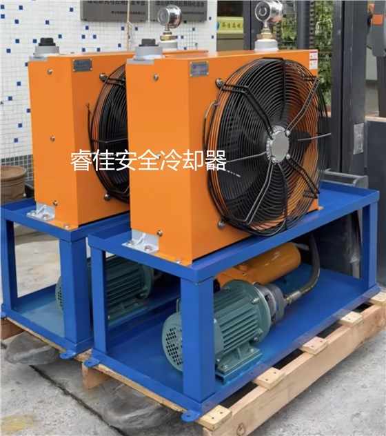 自循環(huán)冷卻系統(tǒng)產(chǎn)品展示 自循環(huán)冷卻系統(tǒng)產(chǎn)品展示