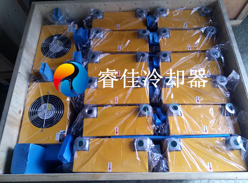 液壓站風(fēng)冷卻器AH0608 液壓站風(fēng)冷卻器AH0608