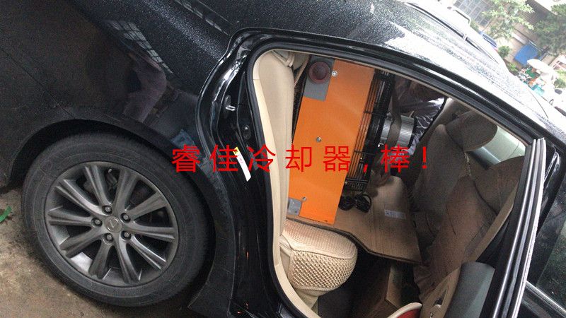 大功率鋁外殼電機(jī)液壓風(fēng)冷卻器RJ-659_副本.jpg 大功率鋁外殼電機(jī)液壓風(fēng)冷卻器RJ-659_副本.jpg