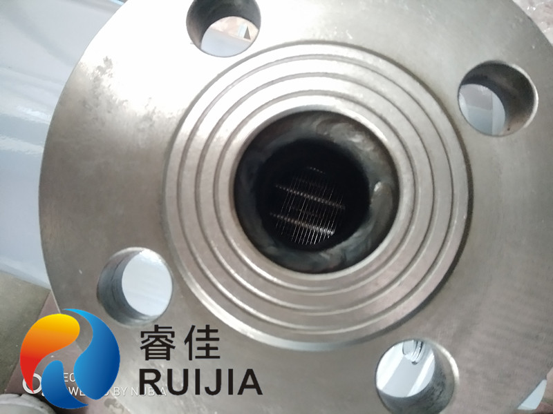 空壓機冷卻器.jpg 空壓機冷卻器.jpg