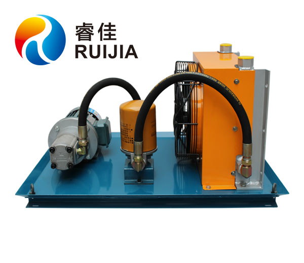 減速機(jī)油冷卻器采用什么冷卻方式