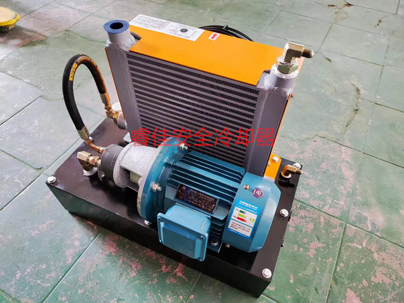 自循環(huán)油冷卻器.jpg 自循環(huán)油冷卻器.jpg