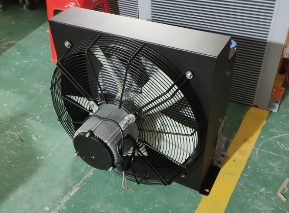 液壓設(shè)備定制款<font color='red'>風(fēng)冷式冷卻器</font>