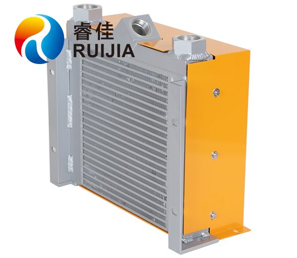 歡迎選購睿佳換熱器產(chǎn)品---<font color='red'>液壓系統(tǒng)風(fēng)冷卻器</font>