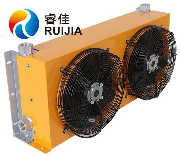 鋁合金風(fēng)<font color='red'>冷卻器選型</font>要考慮哪些因素？