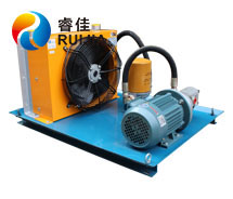 為您非標(biāo)定做獨(dú)立循環(huán)風(fēng)冷卻器(帶泵<font color='red'>風(fēng)冷冷卻器</font>)