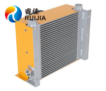 【工廠車間】睿佳幫您風(fēng)冷卻器選型??！