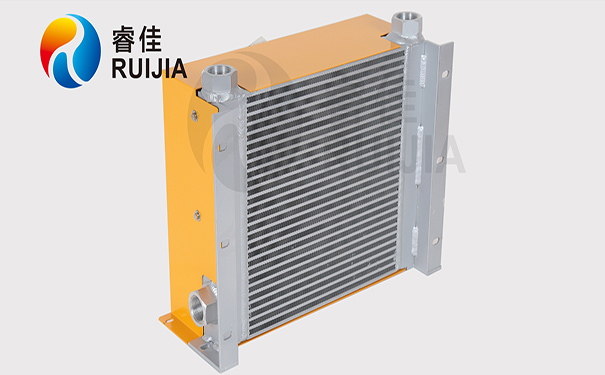 【佛山】同城客戶上門采購——水切割機(jī)風(fēng)冷卻器