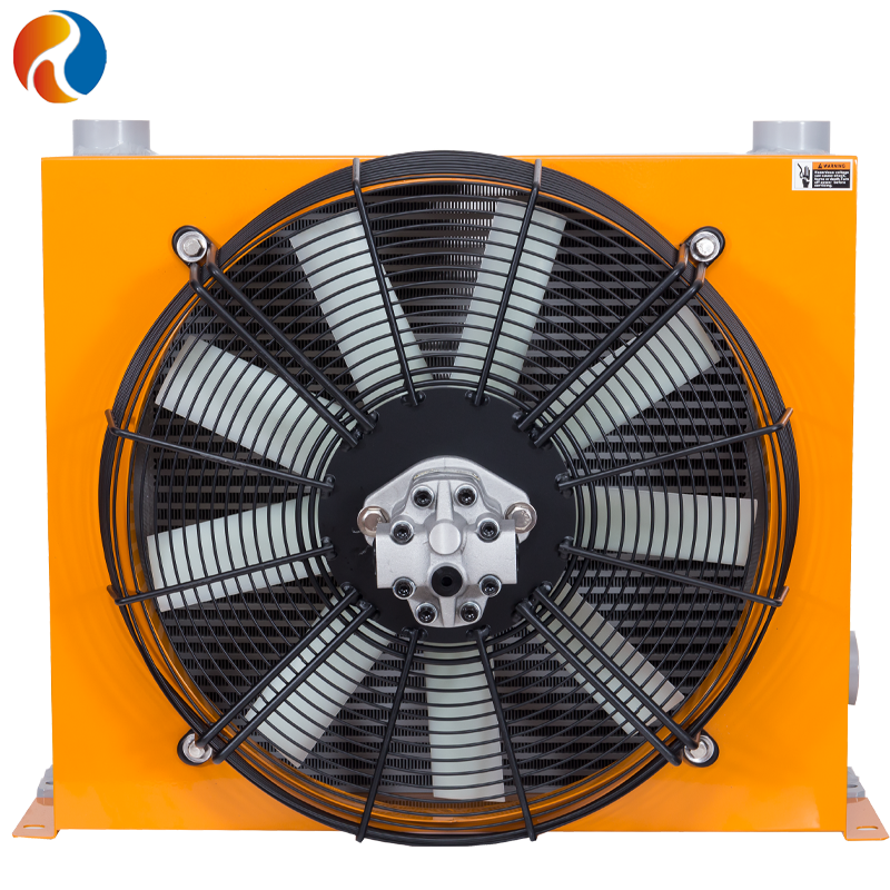 隨車吊<font color='red'>液壓油冷卻器</font>更換案例