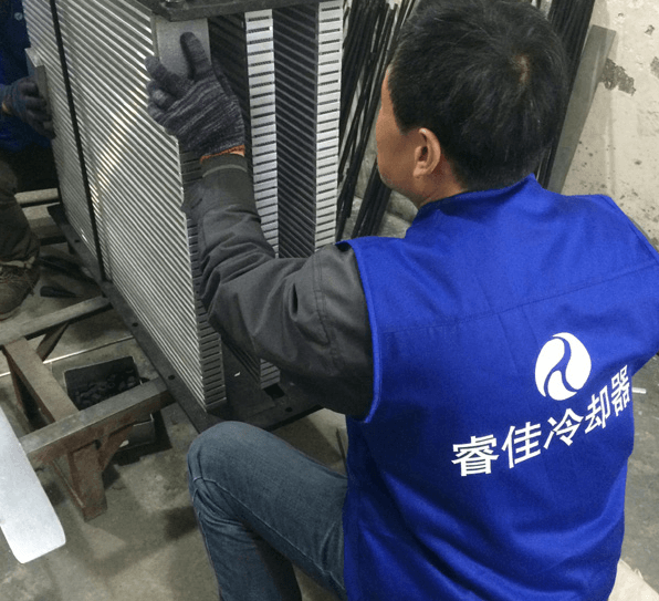 【客戶上門(mén)】空壓機(jī)冷卻器定做，睿佳幫到您